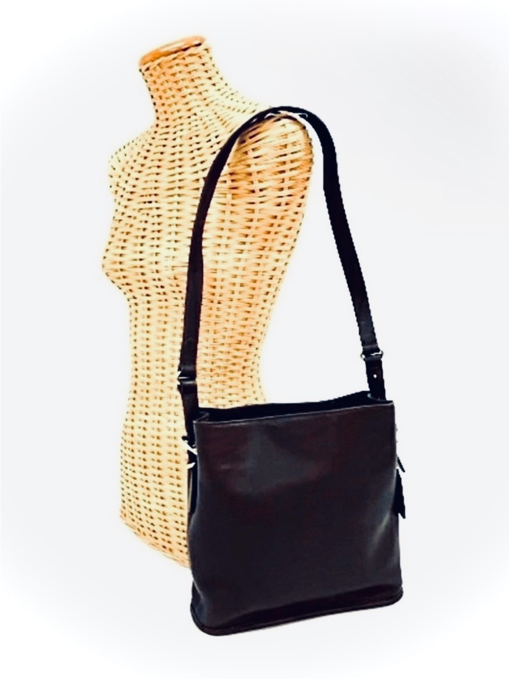 Coach Equestrian Slim Bucket Vintage 9806 Leather